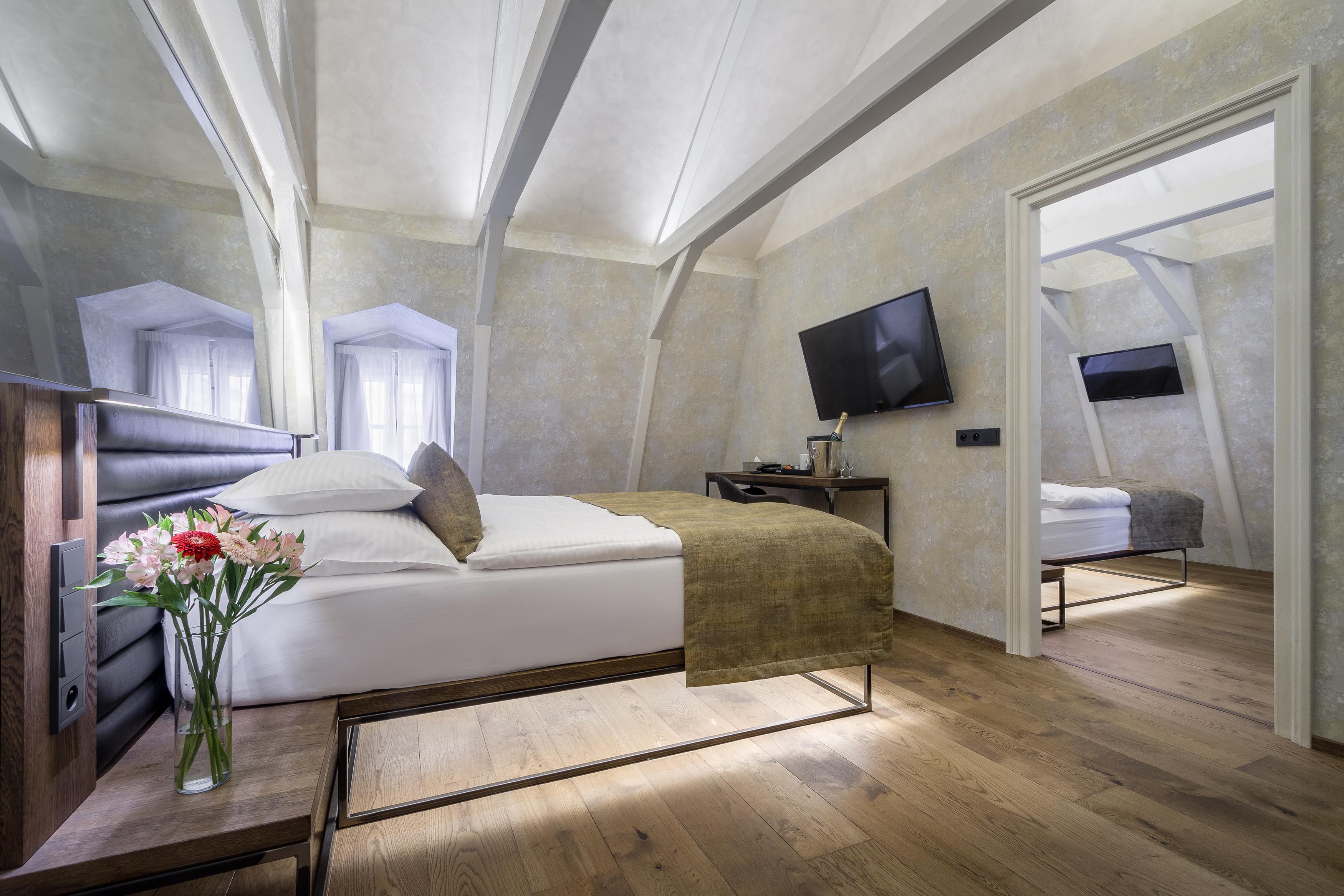 Waldstein 4* Prague